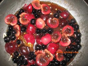 Cherry Blueberry Sauce plus fruit gfzing dot com